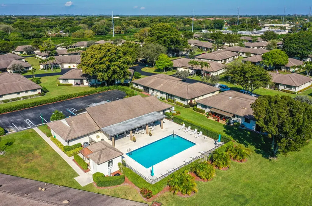 10120 Eaglewood Terrace Boynton Beach FL 33436