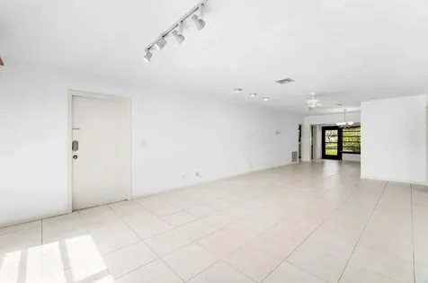 10120 Eaglewood Terrace Boynton Beach FL 33436
