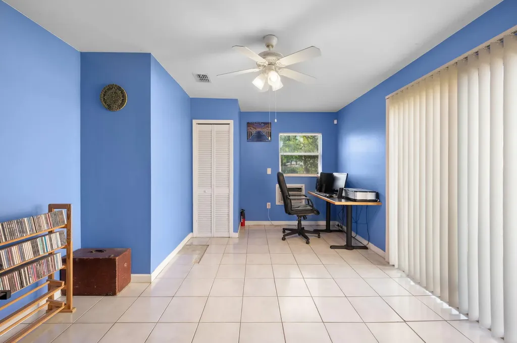 113 SW Starfish Avenue Port St Lucie FL 34984