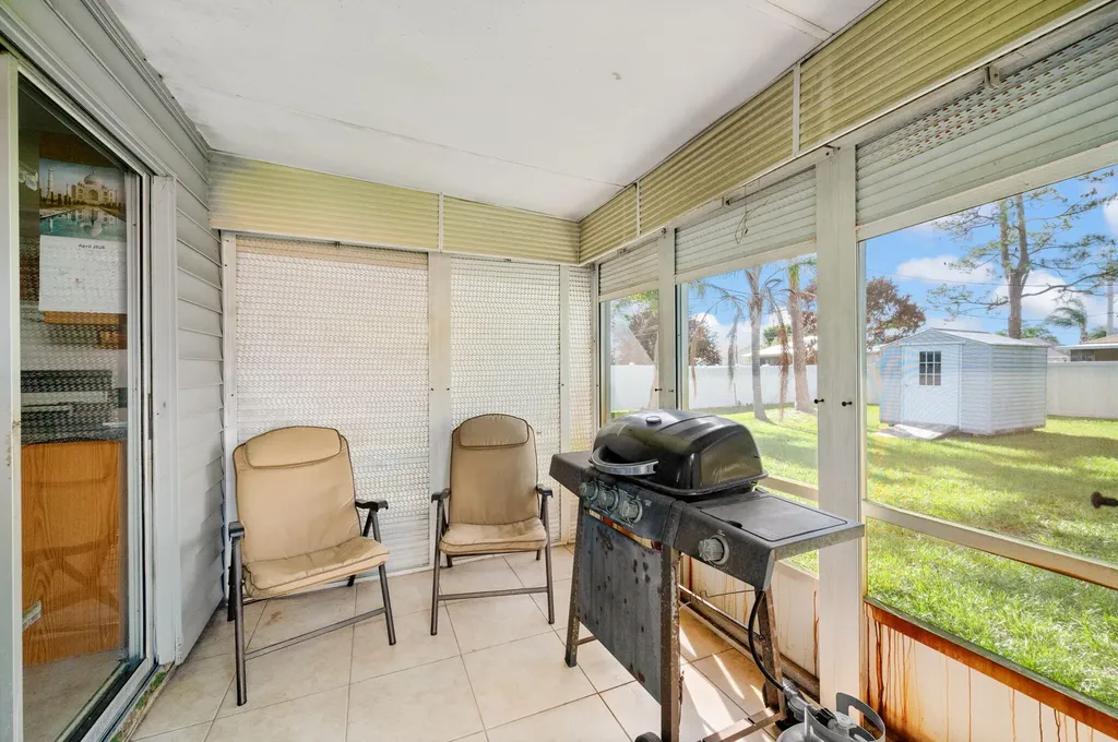 113 SW Starfish Avenue Port St Lucie FL 34984