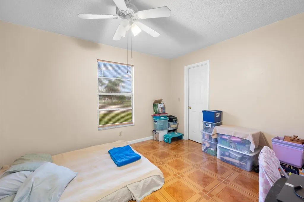 113 SW Starfish Avenue Port St Lucie FL 34984