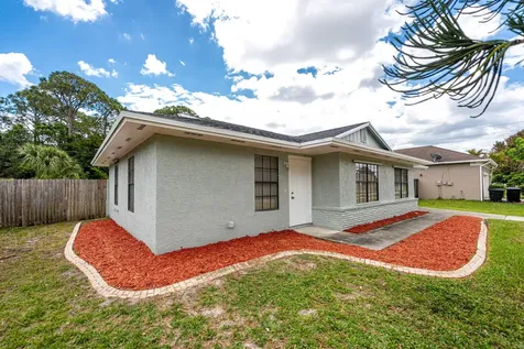 1781 SW Cloverleaf Street Port St Lucie FL 34953
