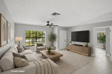 1781 SW Cloverleaf Street Port St Lucie FL 34953