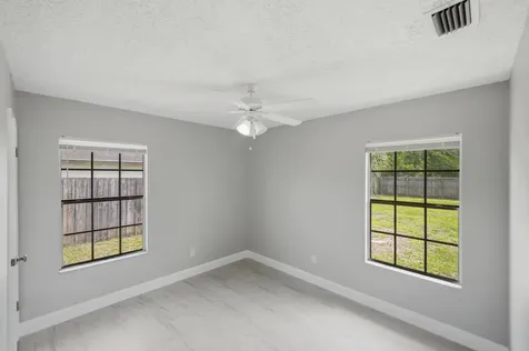 1781 SW Cloverleaf Street Port St Lucie FL 34953