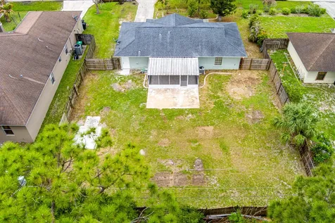 1781 SW Cloverleaf Street Port St Lucie FL 34953
