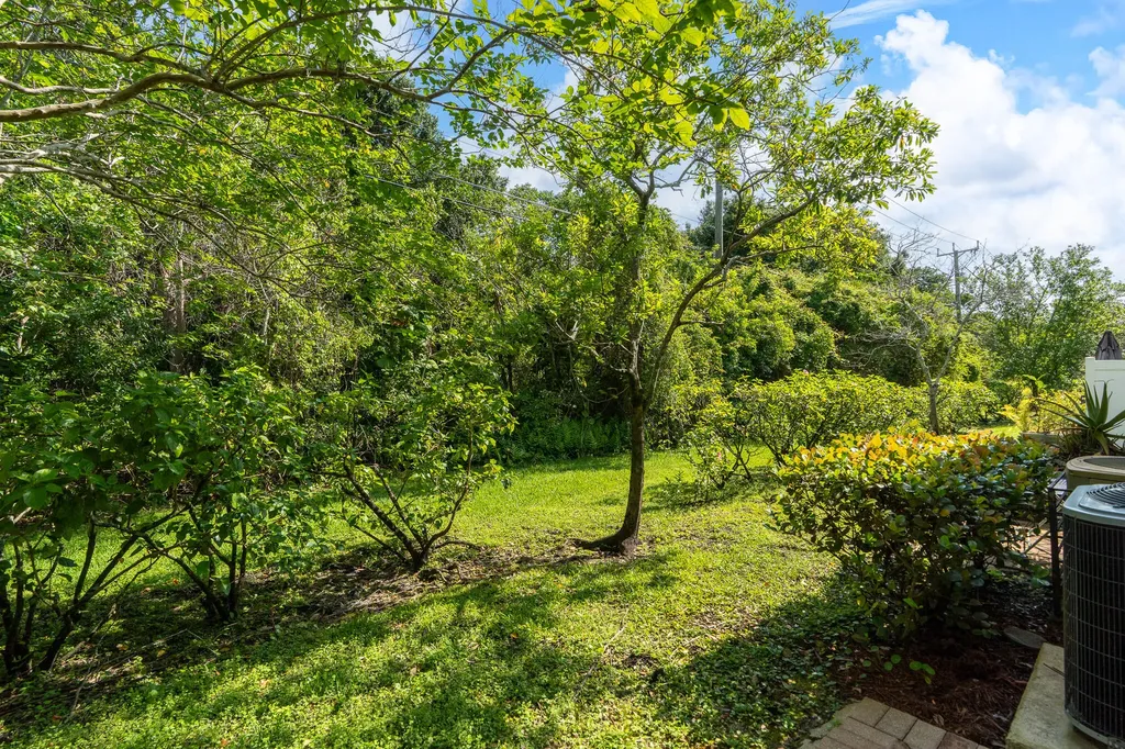 2543 NW 31st Court Oakland Park FL 33309