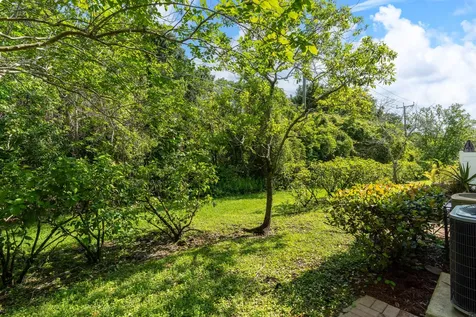 2543 NW 31st Court Oakland Park FL 33309