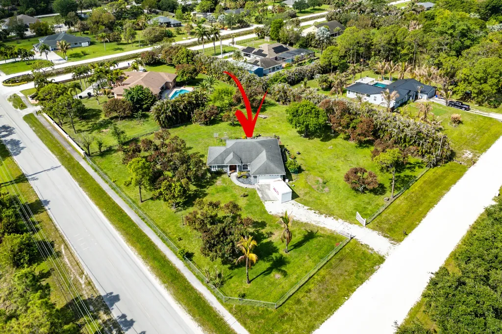 13564 N 63rd Lane Lane N The Acreage FL 33412