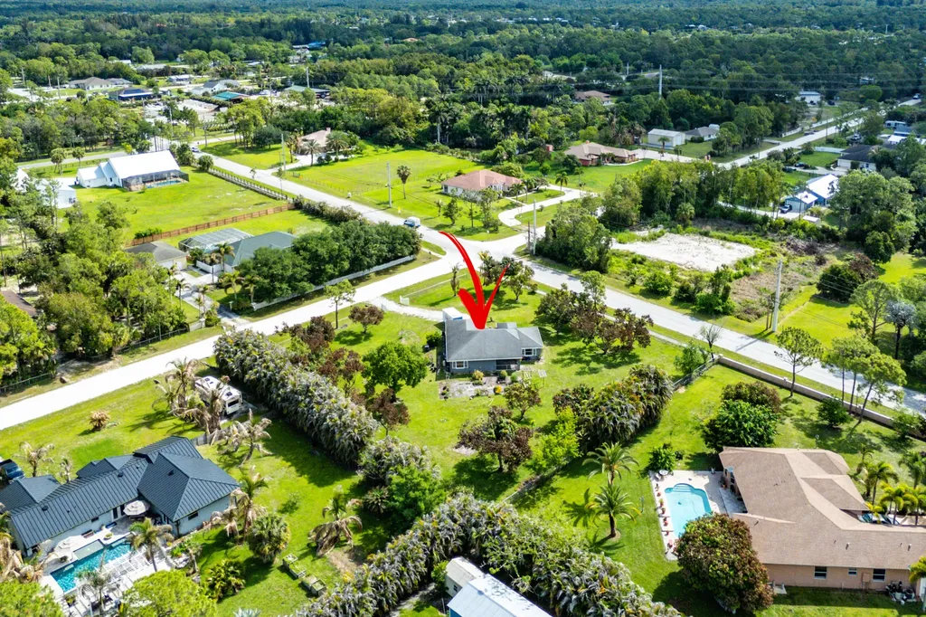 13564 N 63rd Lane Lane N The Acreage FL 33412