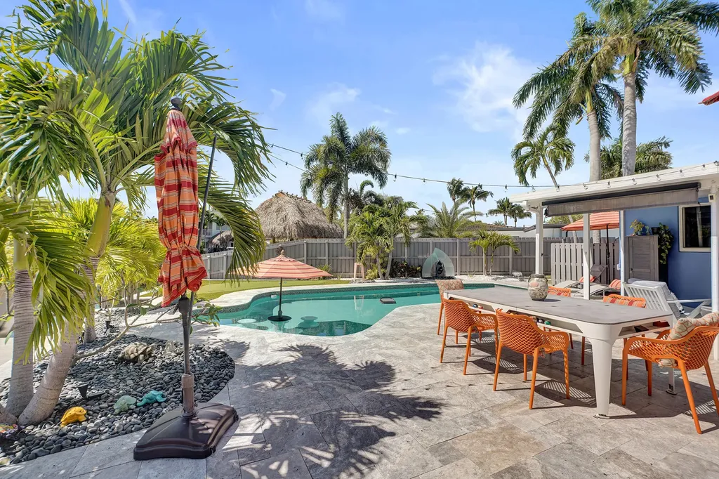 1221 SE 3rd Avenue Pompano Beach FL 33060