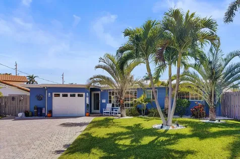 1221 SE 3rd Avenue Pompano Beach FL 33060
