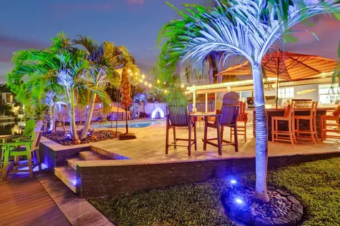 1221 SE 3rd Avenue Pompano Beach FL 33060