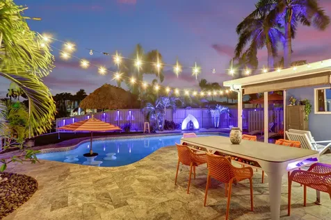 1221 SE 3rd Avenue Pompano Beach FL 33060