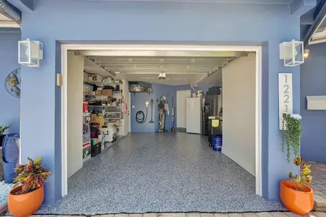 1221 SE 3rd Avenue Pompano Beach FL 33060
