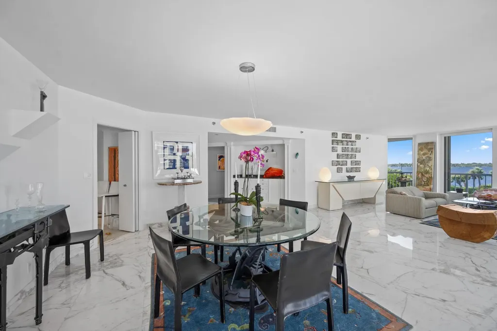 3170 S Ocean Boulevard Palm Beach FL 33480