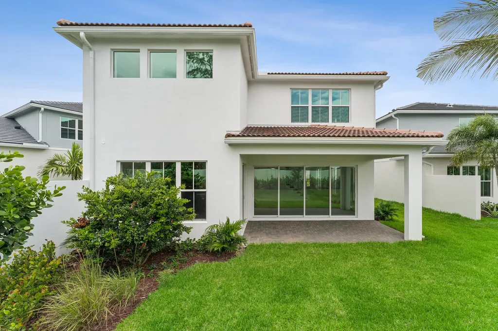 122 Parkside Way Royal Palm Beach FL 33414
