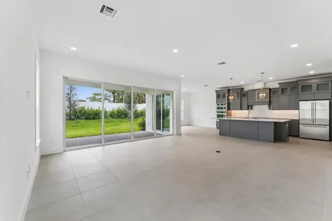 122 Parkside Way Royal Palm Beach FL 33414