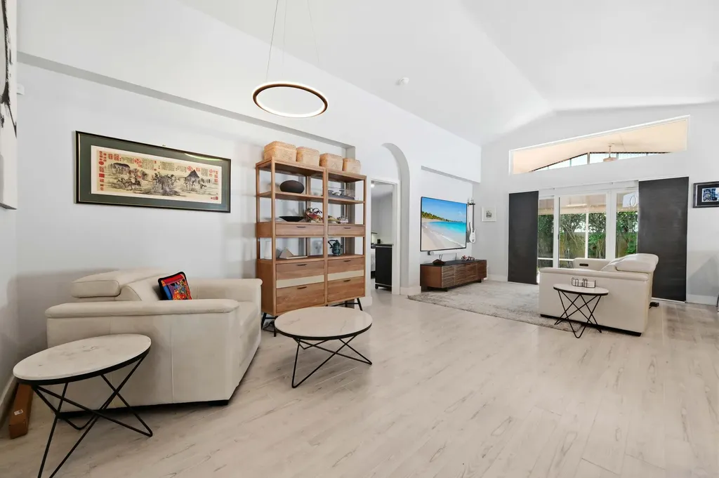 8856 Thames River Drive Boca Raton FL 33433