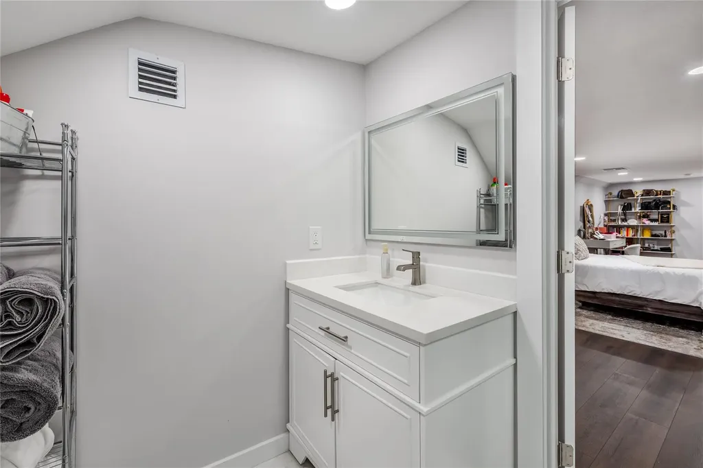 2090 Windsock Way Wellington FL 33414