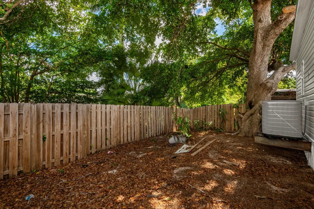 13431 SW 9th Court Davie FL 33325