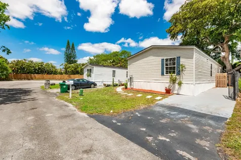 13431 SW 9th Court Davie FL 33325