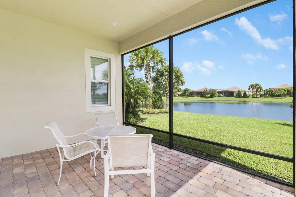 20037 SW Caserta Way Port St Lucie FL 34986