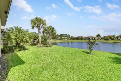 20037 SW Caserta Way Port St Lucie FL 34986