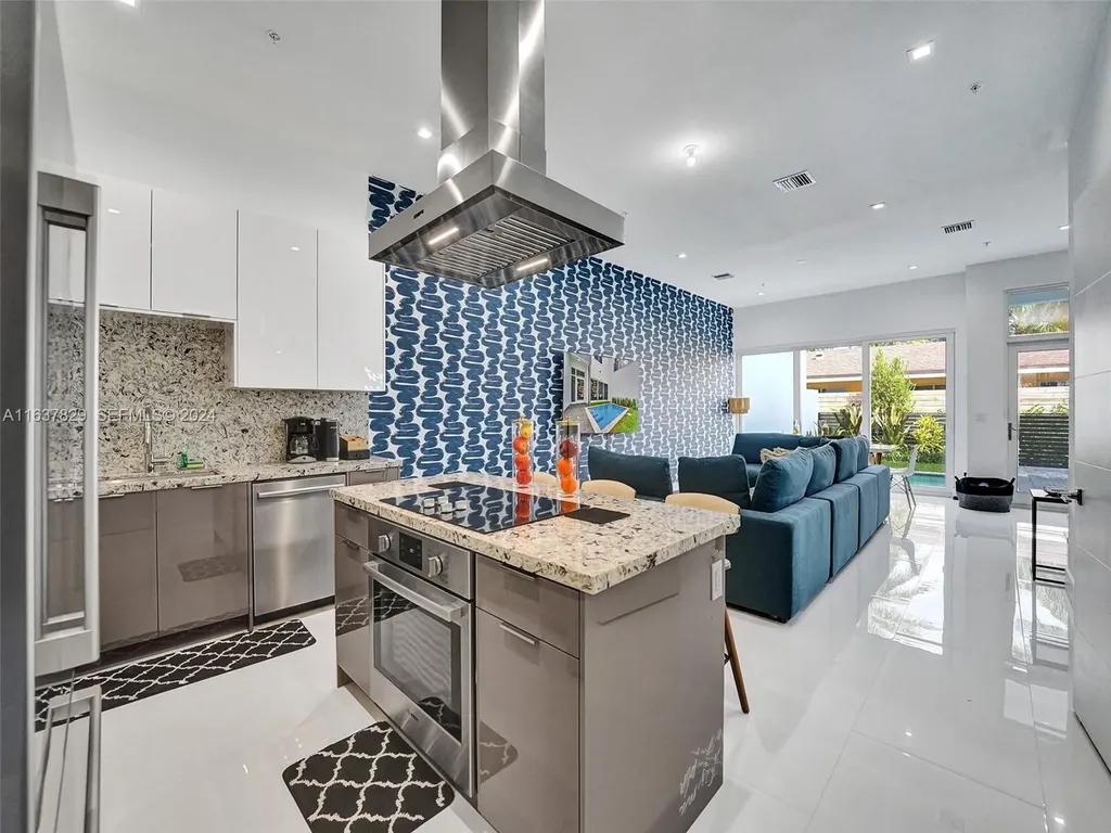 1222 NE 15th Avenue Fort Lauderdale FL 33304