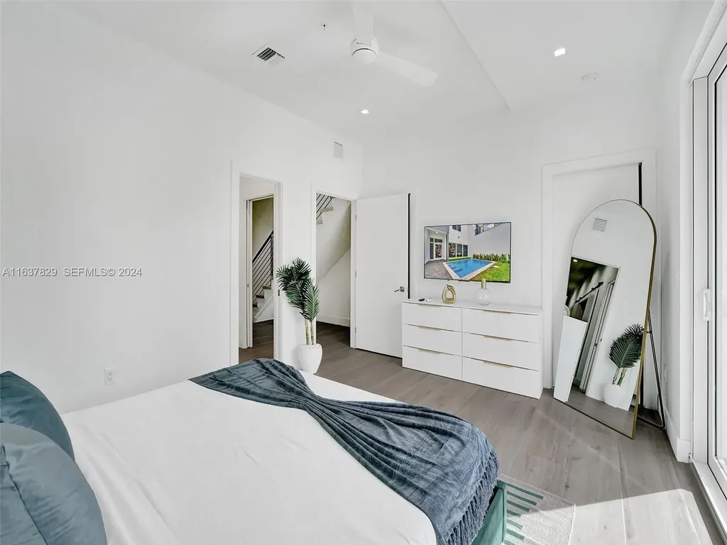 1222 NE 15th Avenue Fort Lauderdale FL 33304