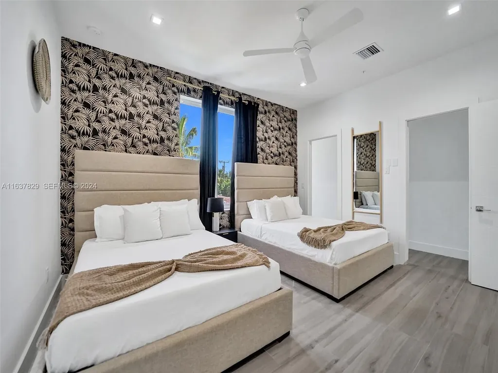 1222 NE 15th Avenue Fort Lauderdale FL 33304