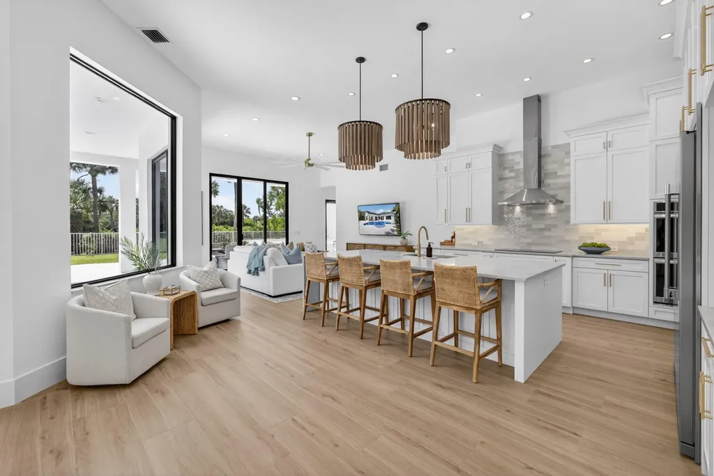 2725 Seneca Circle West Palm Beach FL 33409