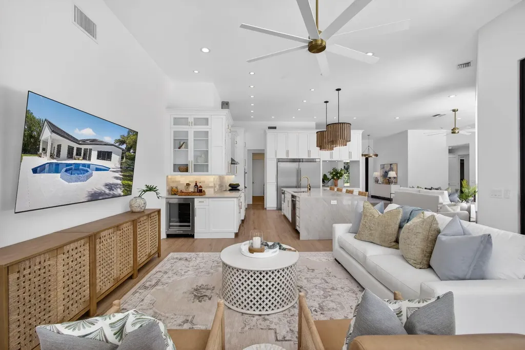 2725 Seneca Circle West Palm Beach FL 33409
