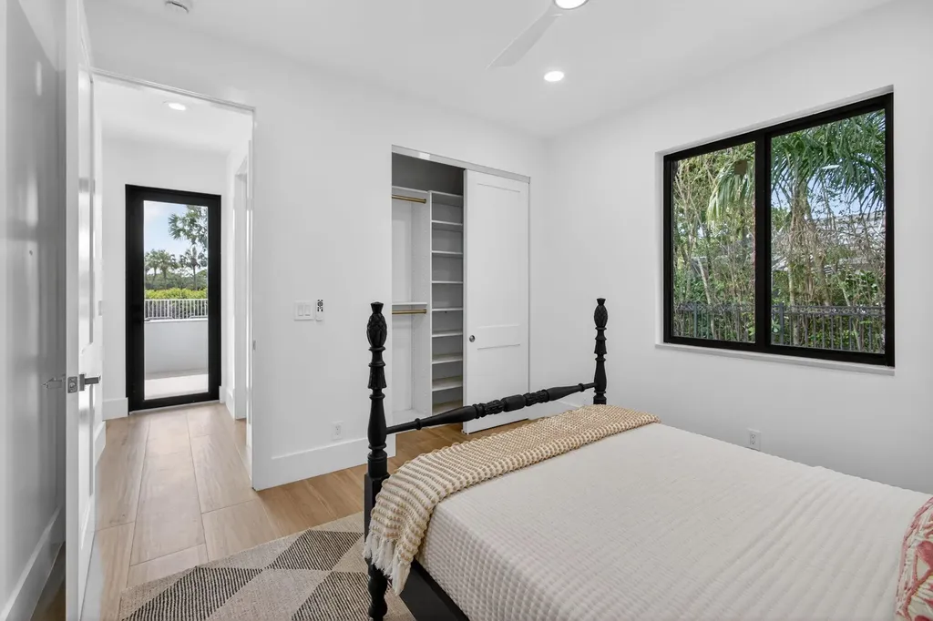 2725 Seneca Circle West Palm Beach FL 33409
