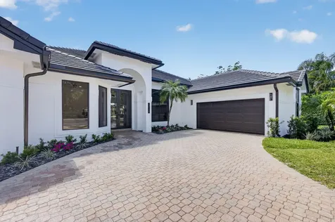 2725 Seneca Circle West Palm Beach FL 33409