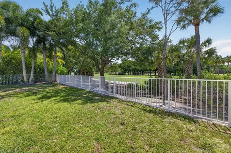 2725 Seneca Circle West Palm Beach FL 33409