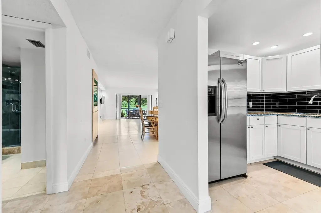 21215 Lago Circle Boca Raton FL 33433