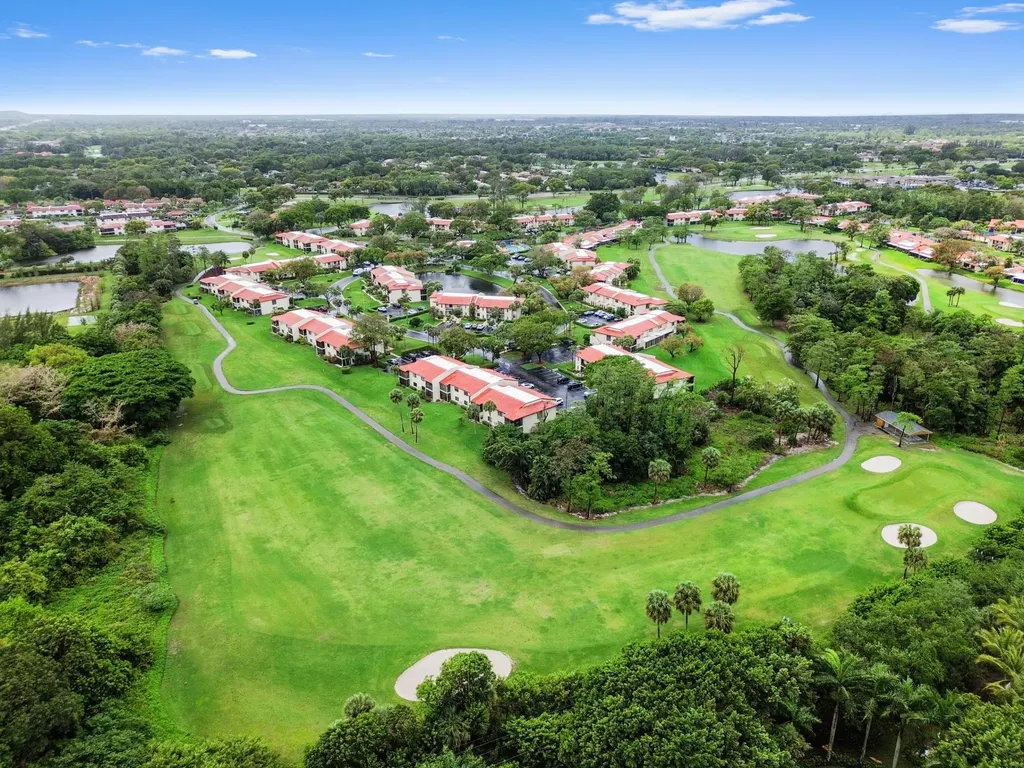 21215 Lago Circle Boca Raton FL 33433