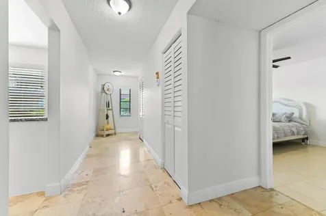 21215 Lago Circle Boca Raton FL 33433