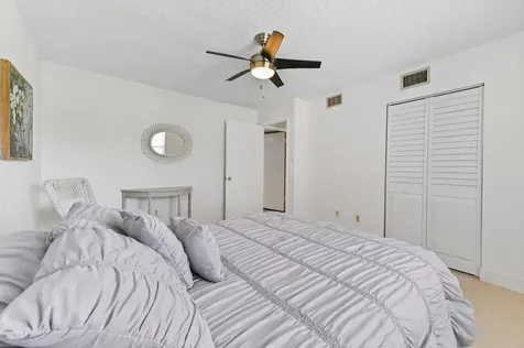 21215 Lago Circle Boca Raton FL 33433