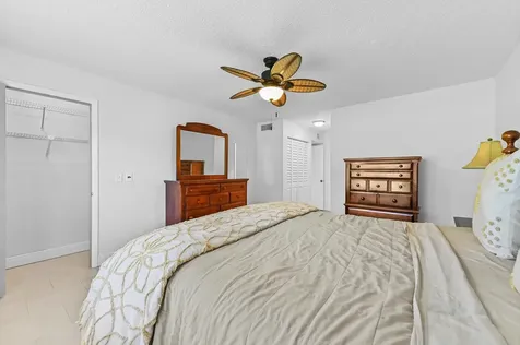 21215 Lago Circle Boca Raton FL 33433