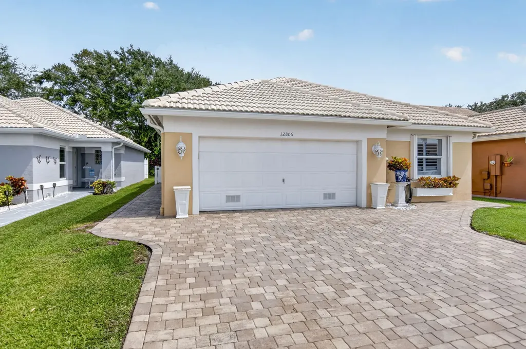 12806 Hampton Lakes Circle Boynton Beach FL 33436