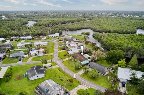 324 Holly Avenue Port St Lucie FL 34952