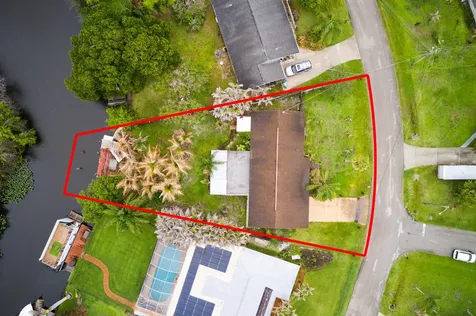 324 Holly Avenue Port St Lucie FL 34952