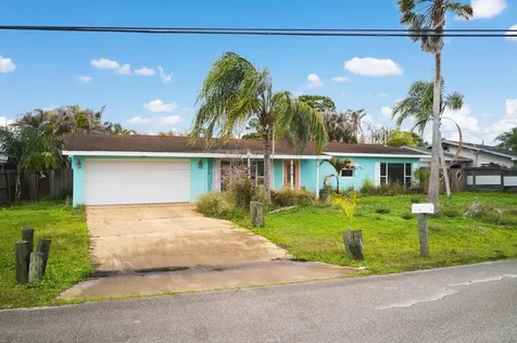 324 Holly Avenue Port St Lucie FL 34952