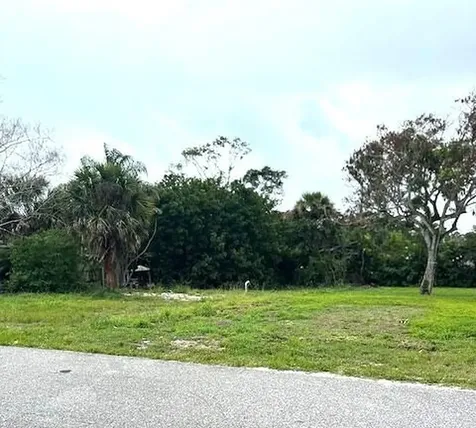 8658 SE Anthion Way Hobe Sound FL 33455