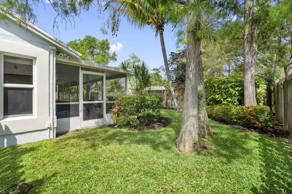 13504 Exotica Lane Wellington FL 33414