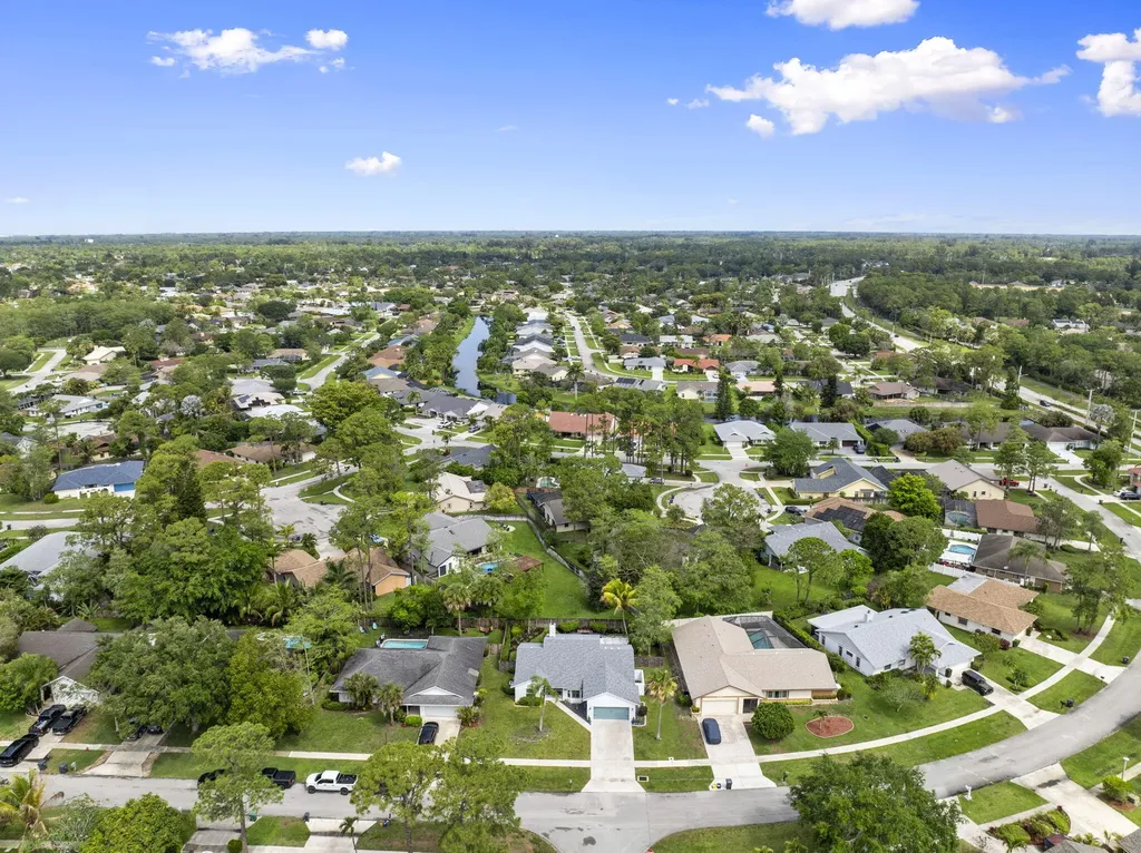 13504 Exotica Lane Wellington FL 33414