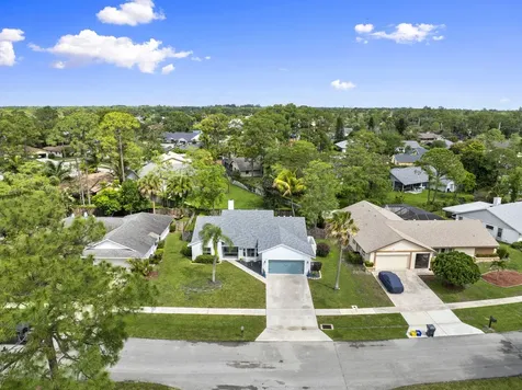 13504 Exotica Lane Wellington FL 33414