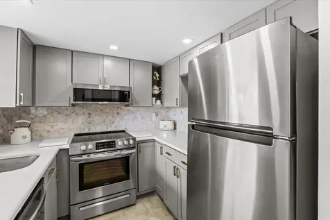 2929 SE Ocean Boulevard Stuart FL 34996