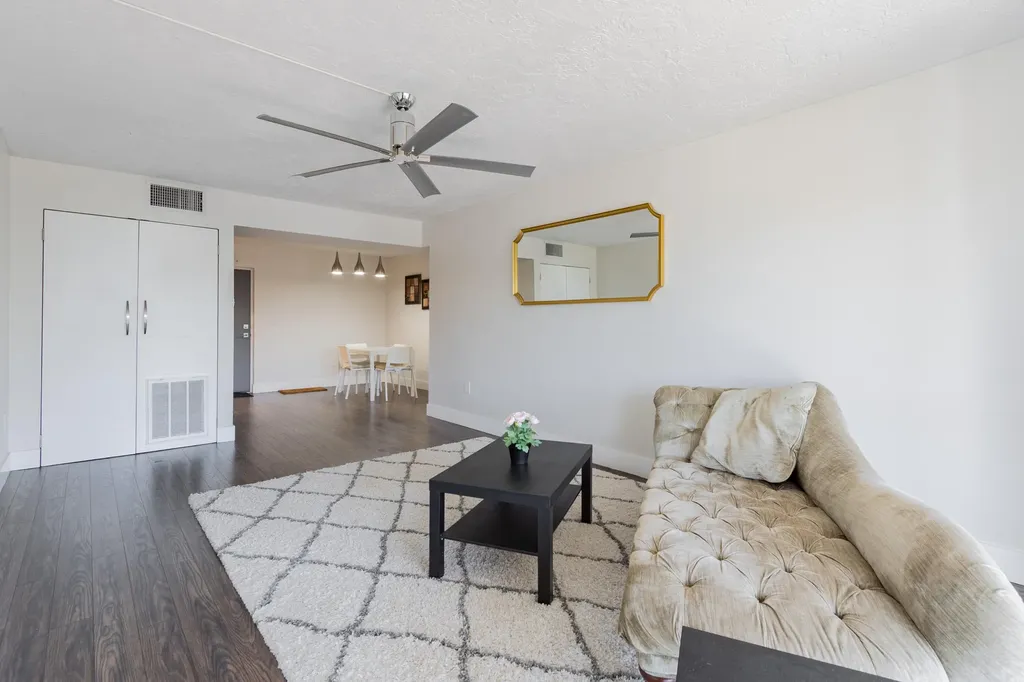7000 NW 17th Street Plantation FL 33313